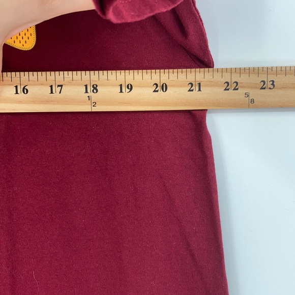 Adidas The Go To Tee Cleveland Cavs 23 Shirt - Picture 6 of 7